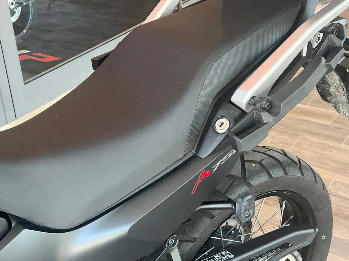 Honda Transalp XL750 (2023 - 24) (14)