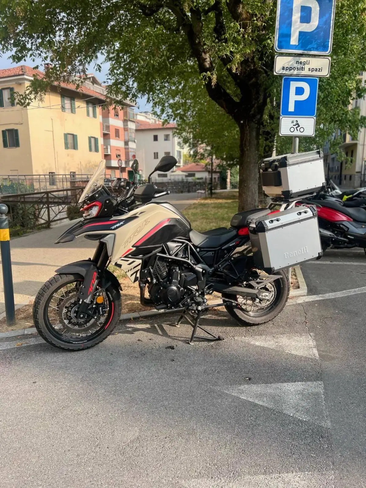 Benelli TRK 702X (2023 - 25)
