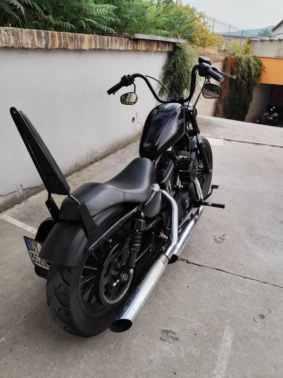 Harley-Davidson 883 Iron (2012 - 14) - XL 883N (2)