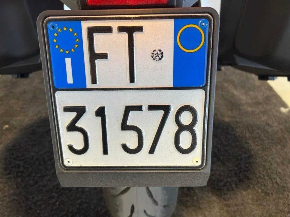 Yamaha Tracer 9 Y-AMT (2025 - 26) (11)