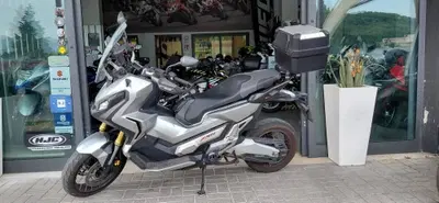 Honda X-ADV 750 (2017) usata