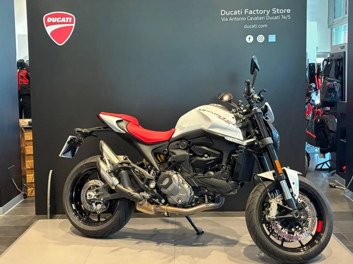 Ducati Monster 937 (2021 - 25)