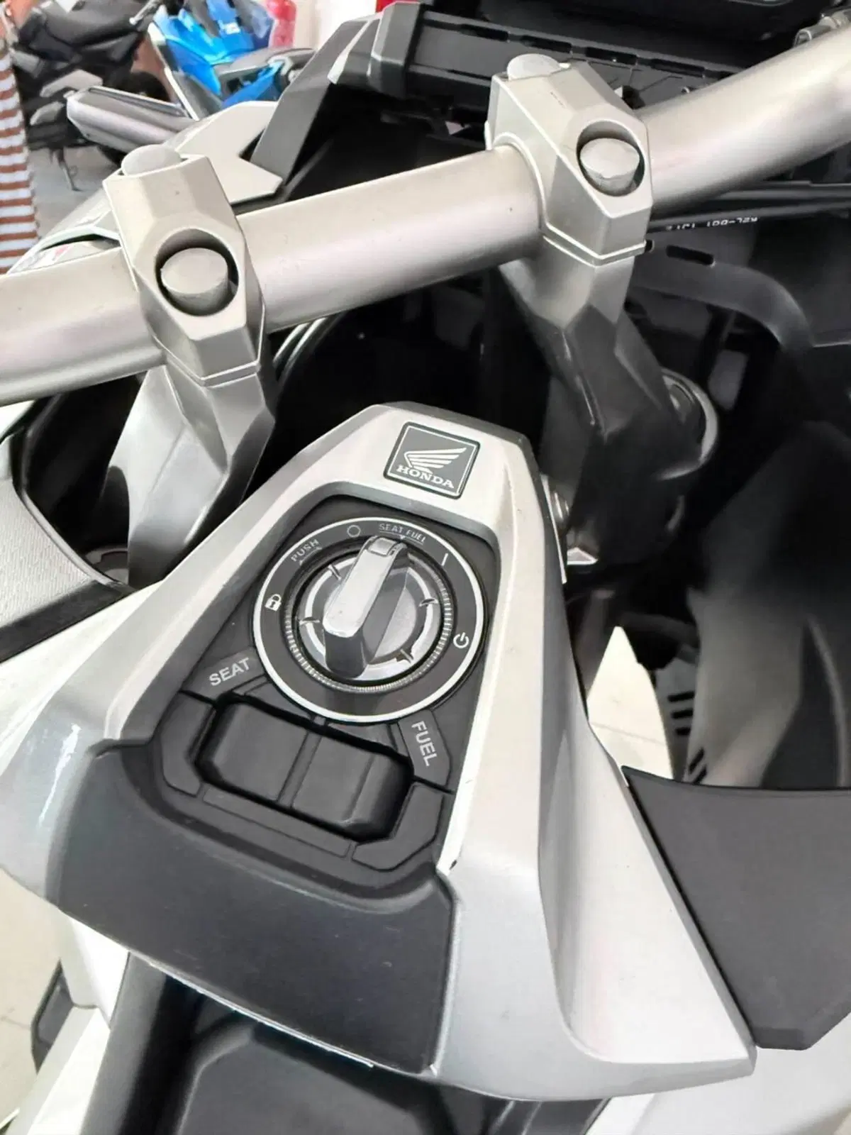 Honda ADV 350 (2022 - 24) (5)