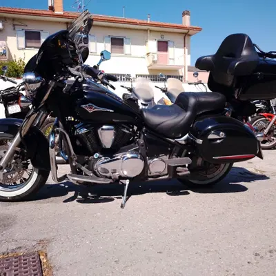 Kawasaki Vulcan VN 900 Classic (2006 - 10) usata