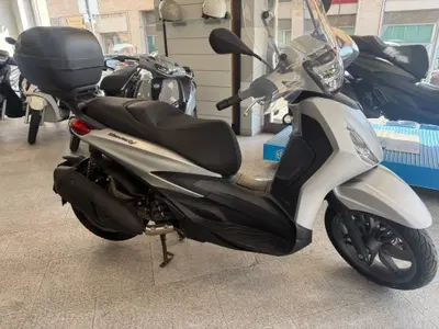 Piaggio Beverly 300 S ABS-ASR (2021 - 25) usata