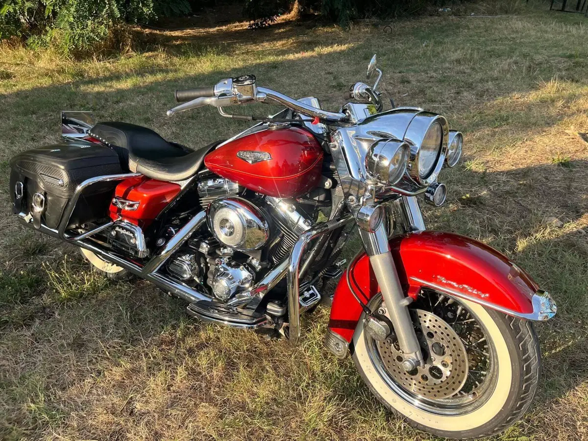 Harley-Davidson 1450 Road King Classic (1999 - 02) - FLHRCI (4)