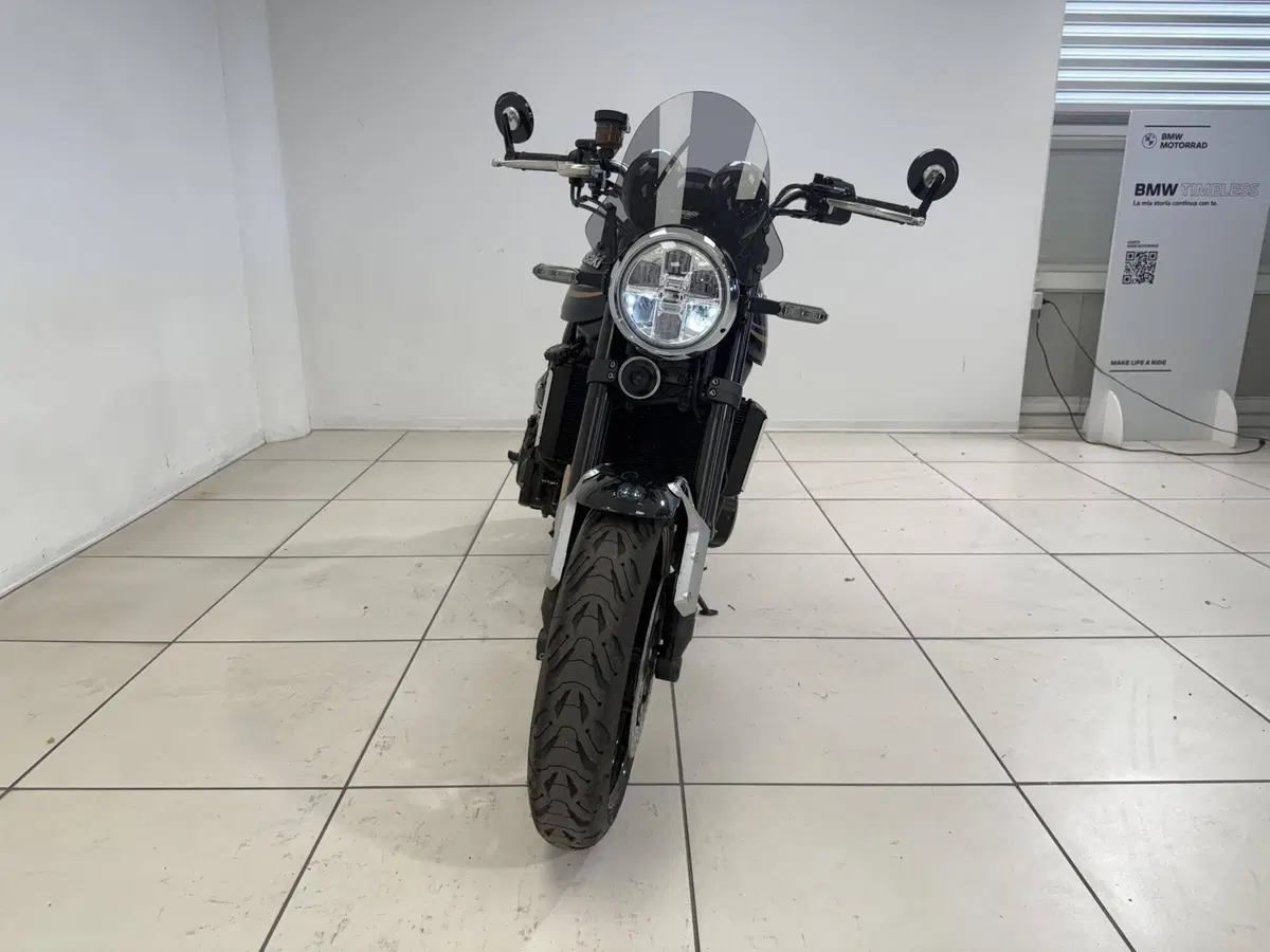Kawasaki Z 900 RS (2018 - 20) (3)