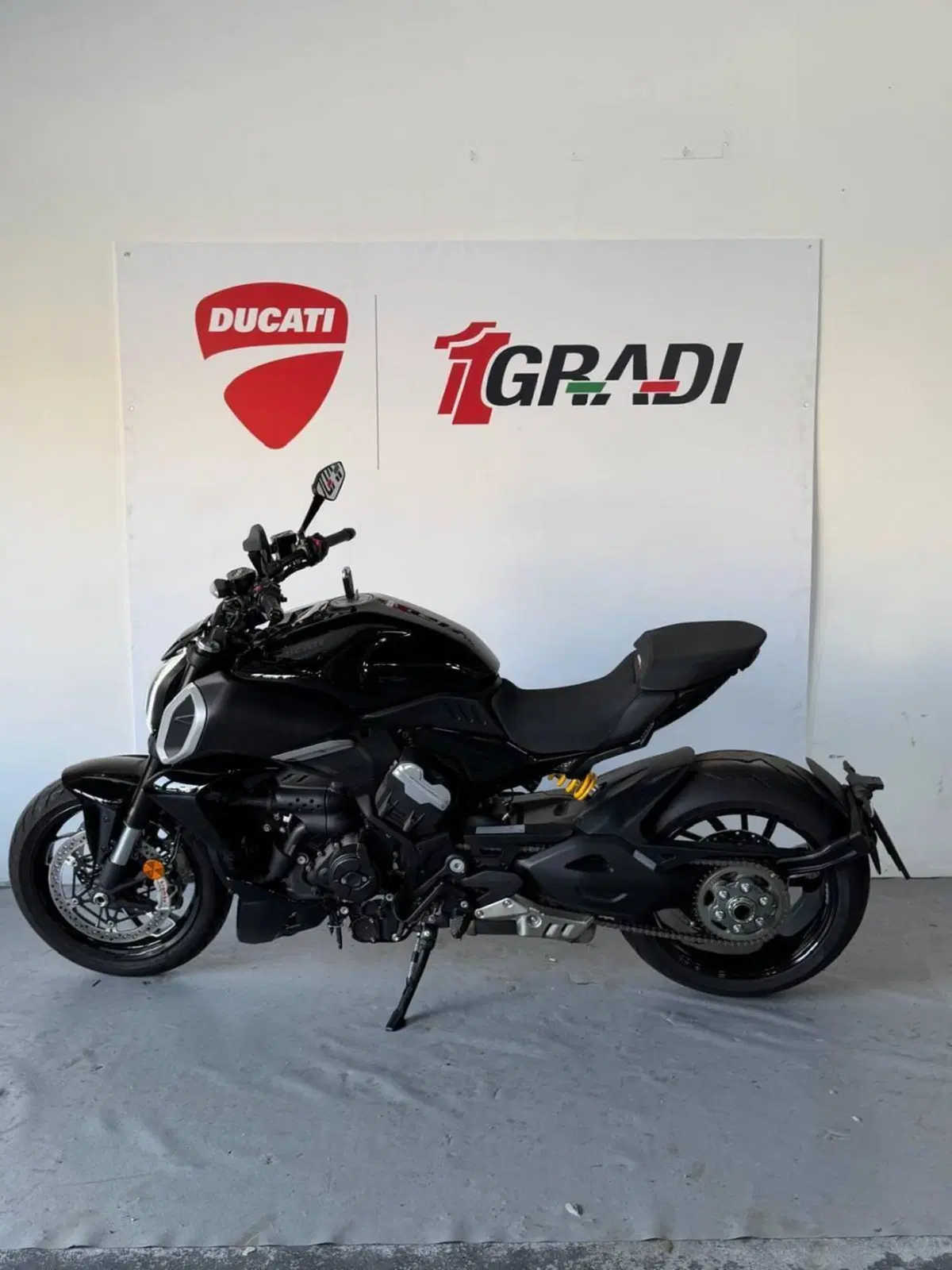 Ducati Diavel V4 (2023 - 26)