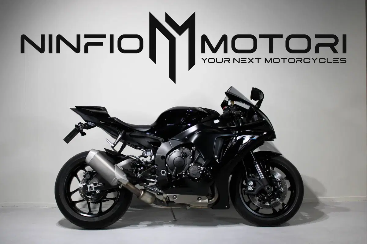 Yamaha YZF R1 (2020 - 25)