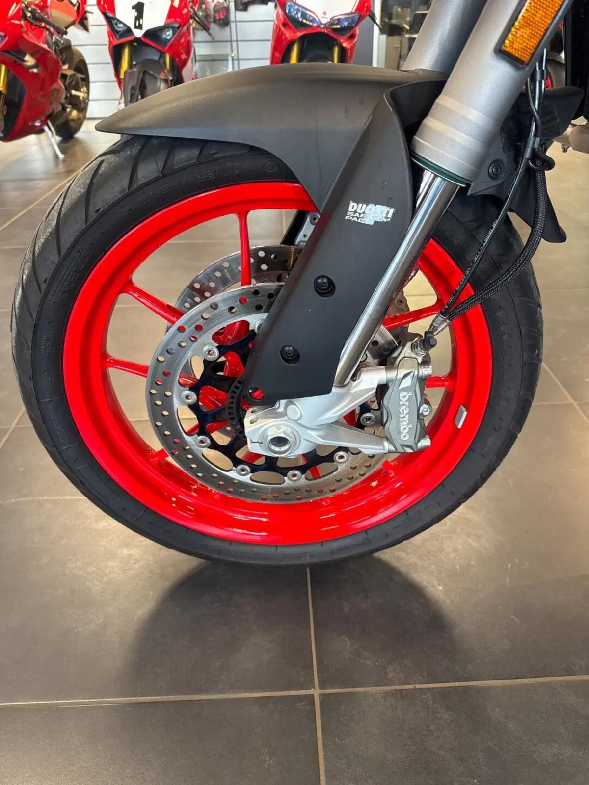 Ducati Multistrada V2 S (2022 - 24) (8)