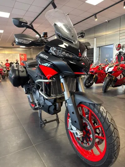Ducati Multistrada V2 S (2022 - 24) usata