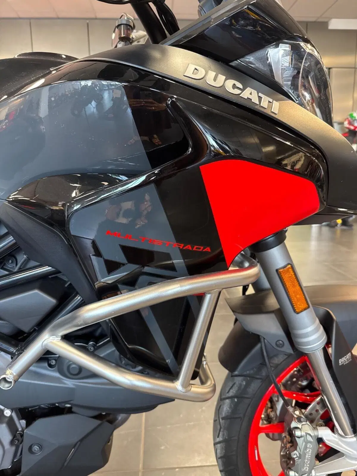 Ducati Multistrada V2 S (2022 - 24) (13)