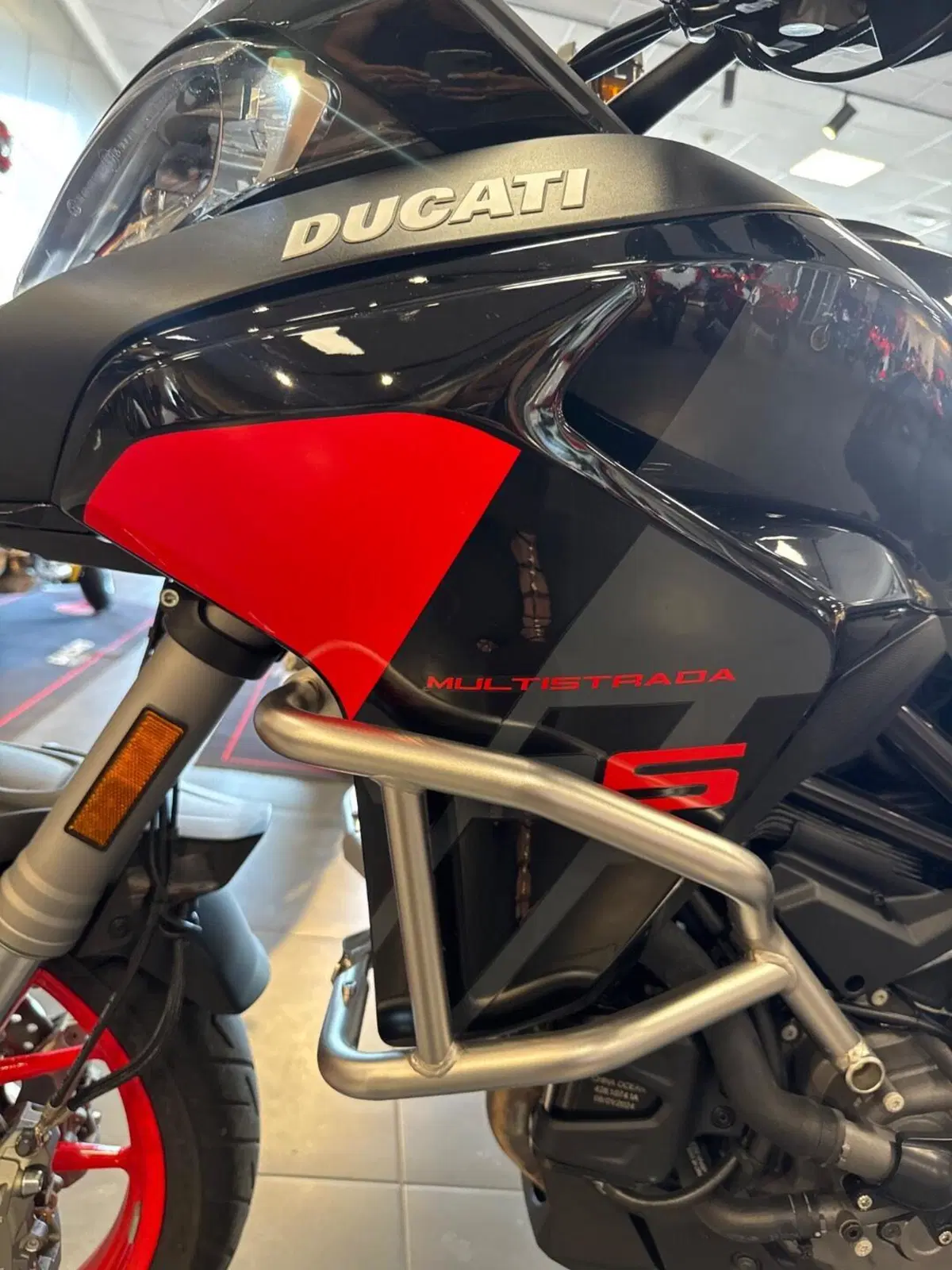 Ducati Multistrada V2 S (2022 - 24) (17)