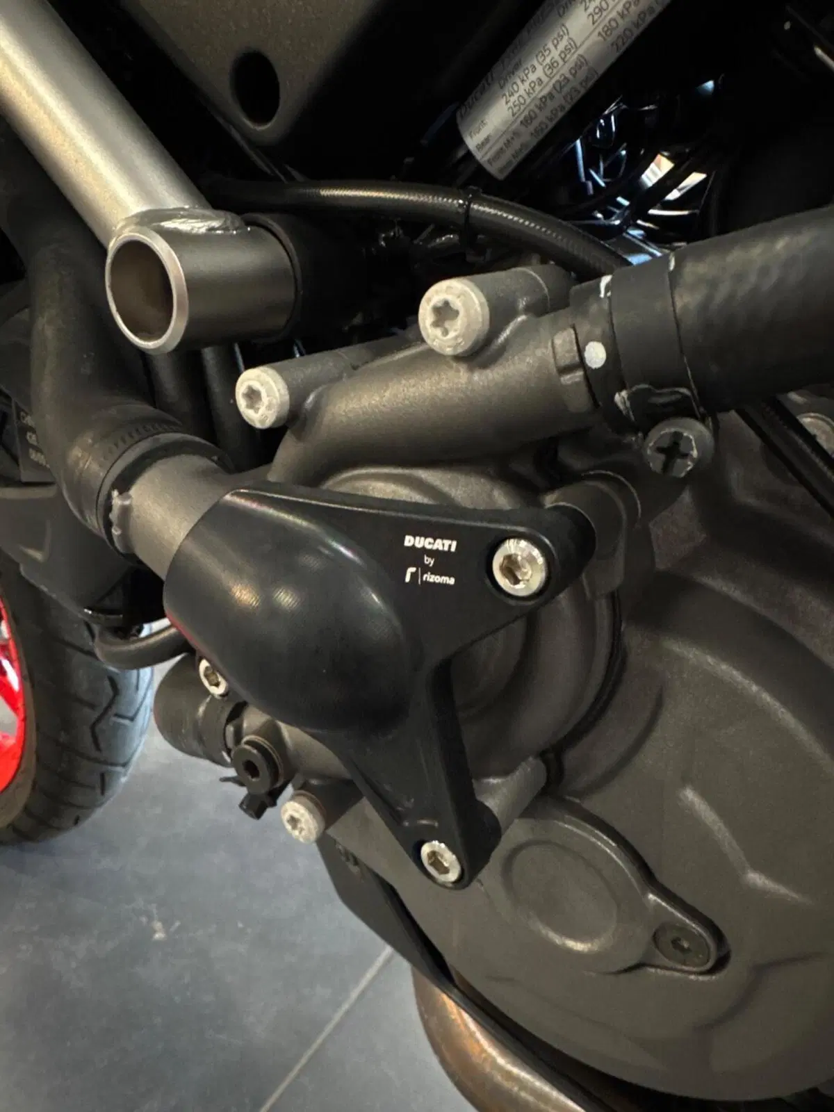Ducati Multistrada V2 S (2022 - 24) (18)
