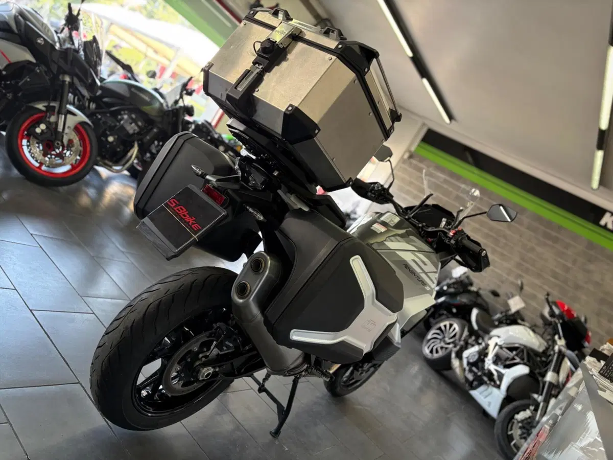 KTM 1290 Super Adventure S (2022 - 25) (5)