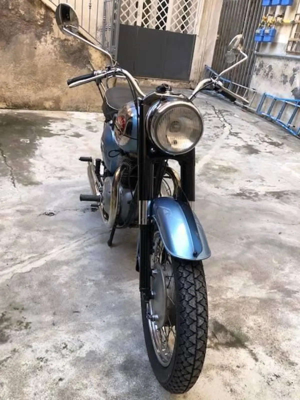 Bsa A 65 STAR (3)