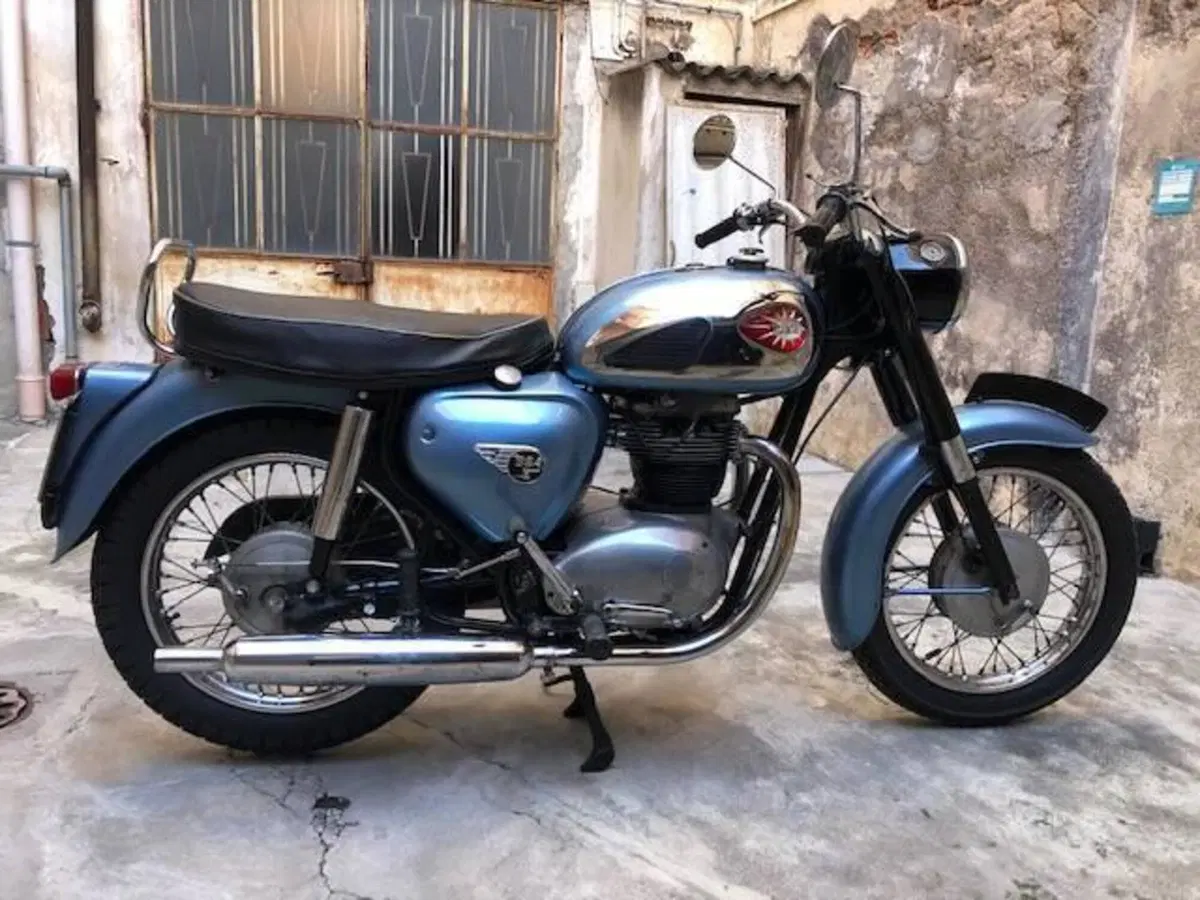 Bsa A 65 STAR (9)