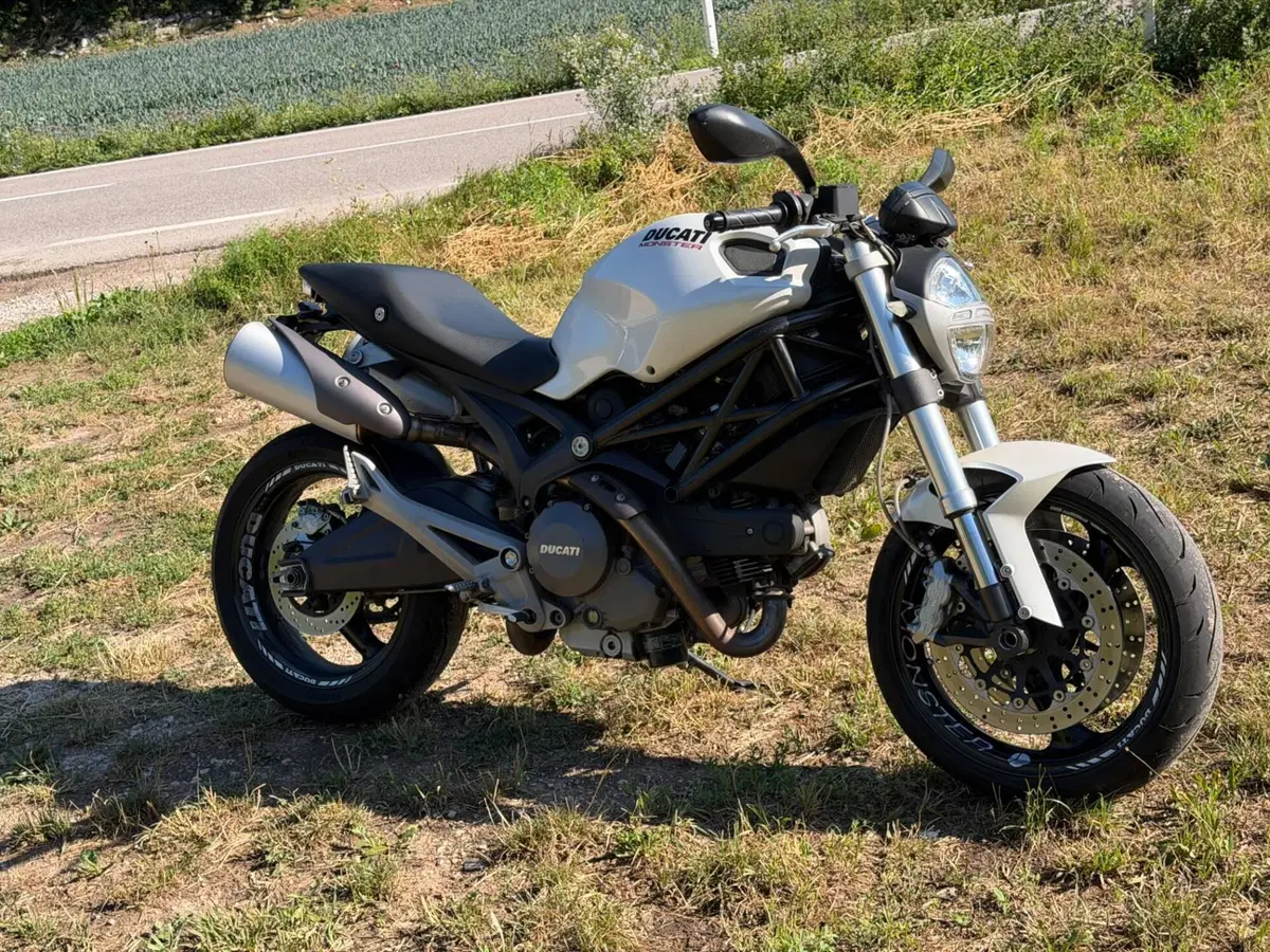 Ducati Monster 696 (2008 - 13)