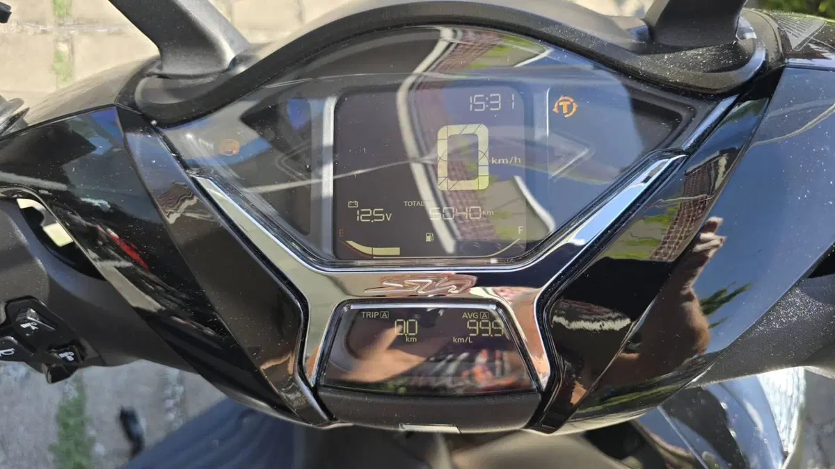 Honda SH 150i Sport (2024 - 25) (7)