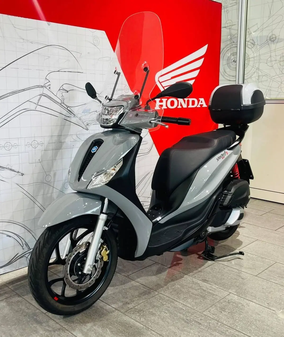 Piaggio Medley 125 S ABS (2021 - 24) (2)