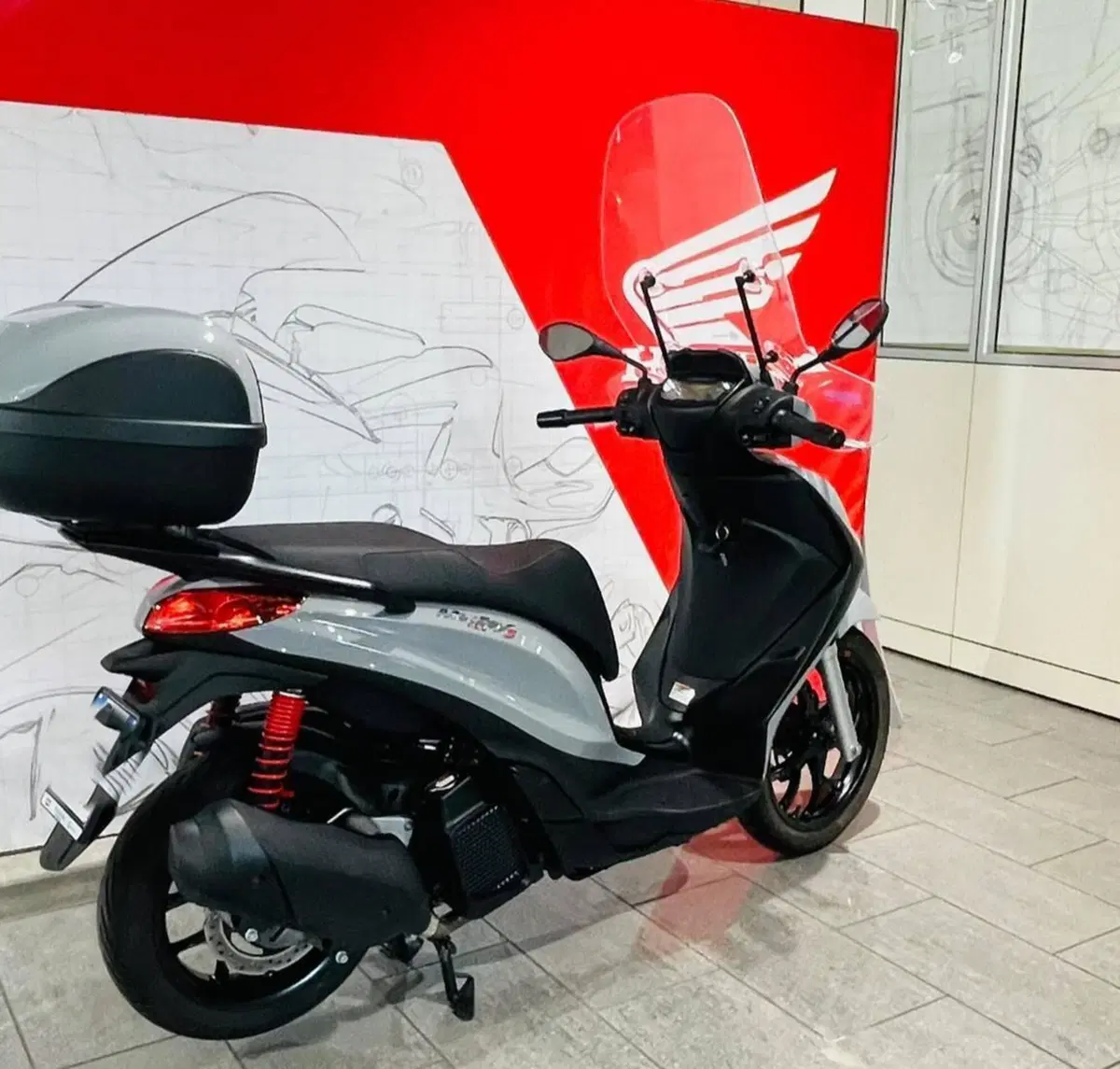 Piaggio Medley 125 S ABS (2021 - 24) (4)