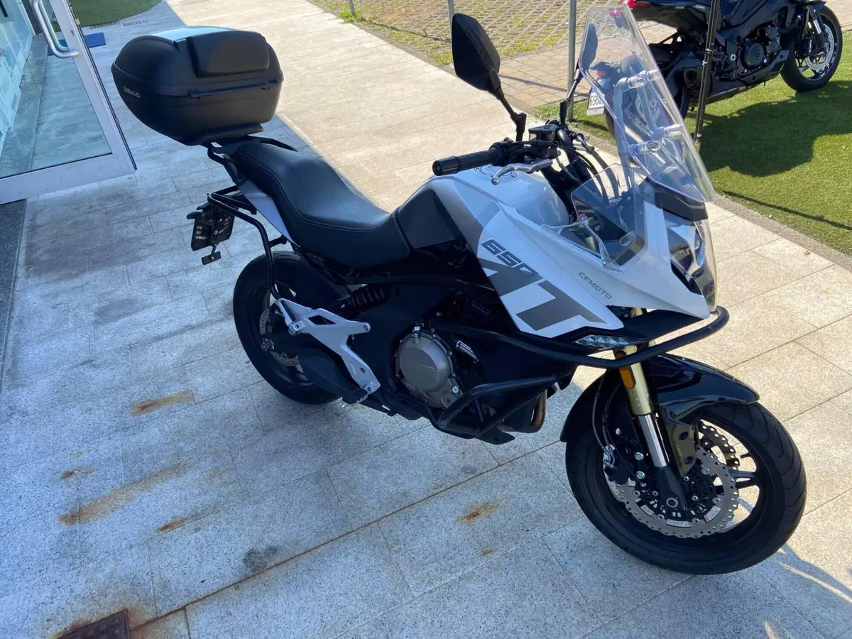 CFMOTO 650MT (2019 - 20) (5)