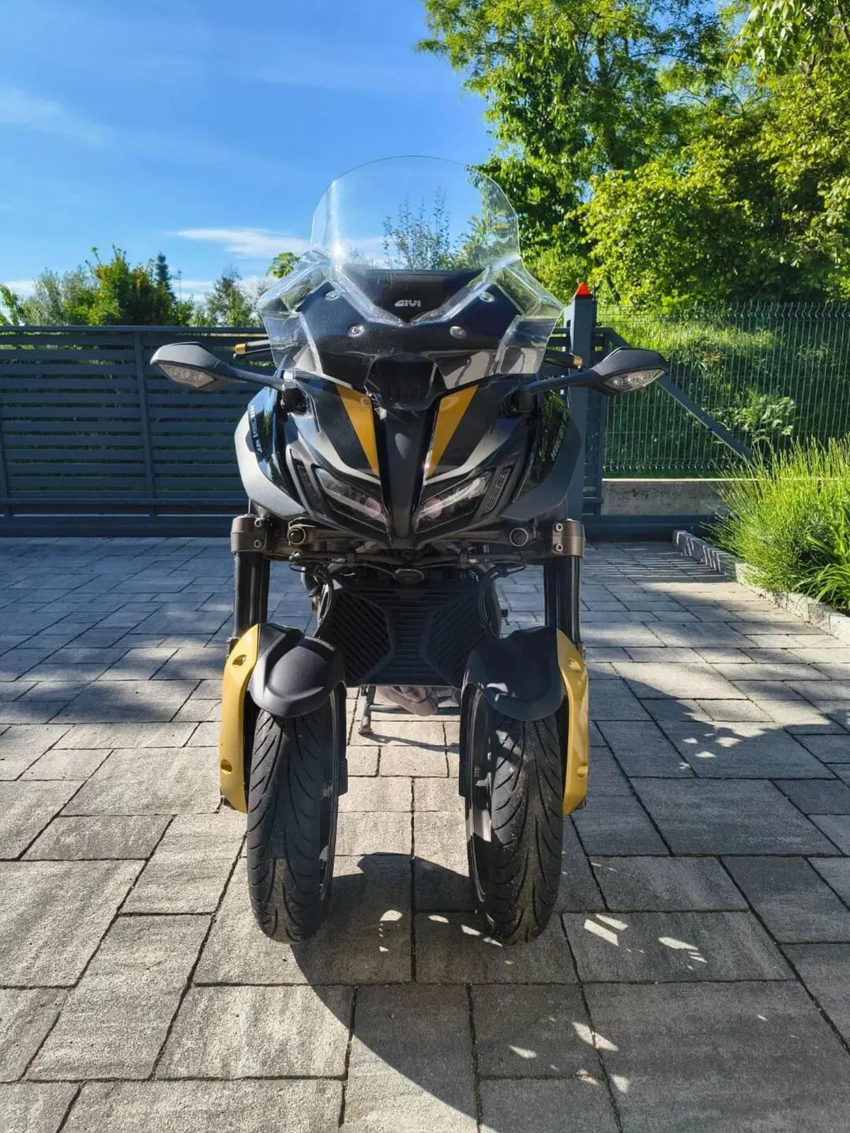 Yamaha Niken 890 GT (2023 - 26)