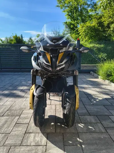 Yamaha Niken 890 GT (2023 - 26) usata