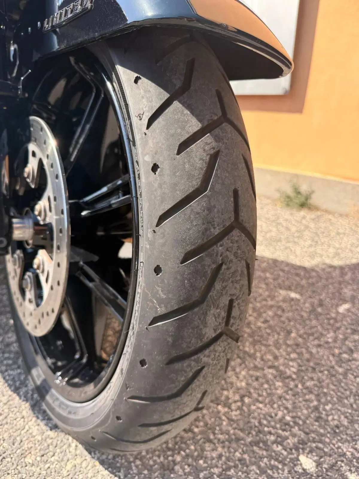 Harley-Davidson 114 Road Glide Limited (2020) - FLTRK (6)