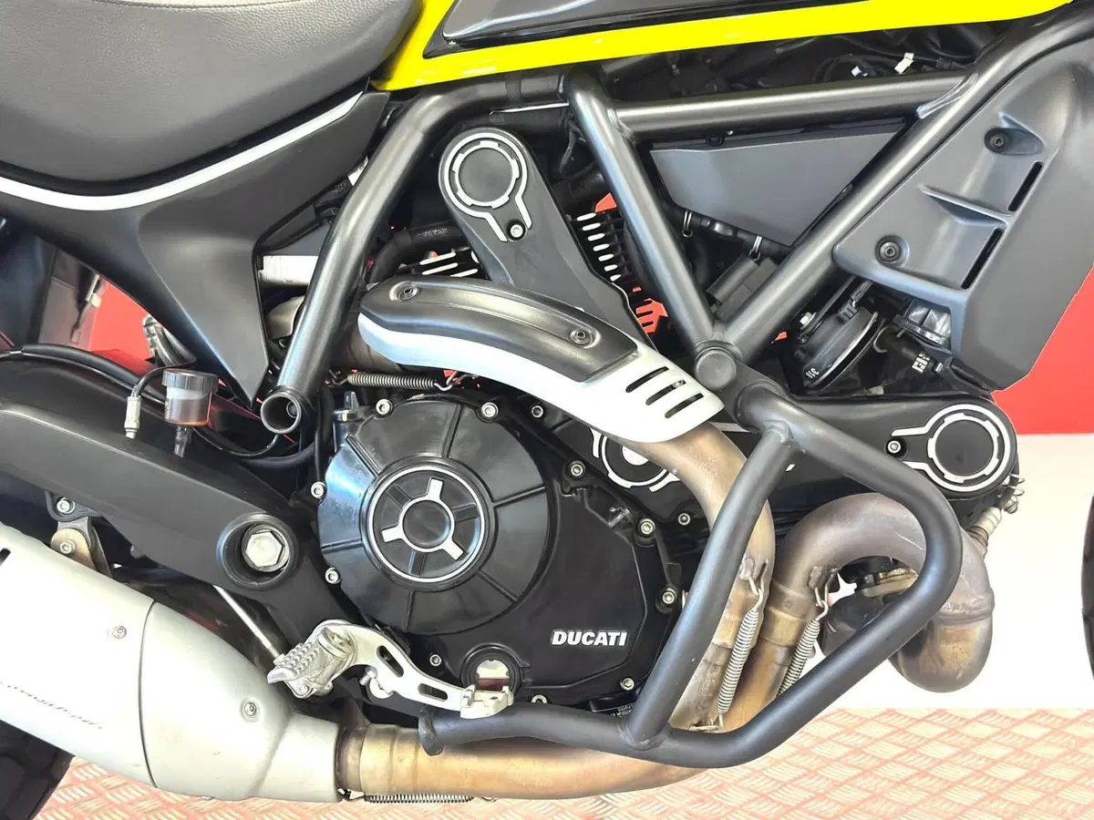 Ducati Scrambler 800 Icon (2017 - 20) (11)