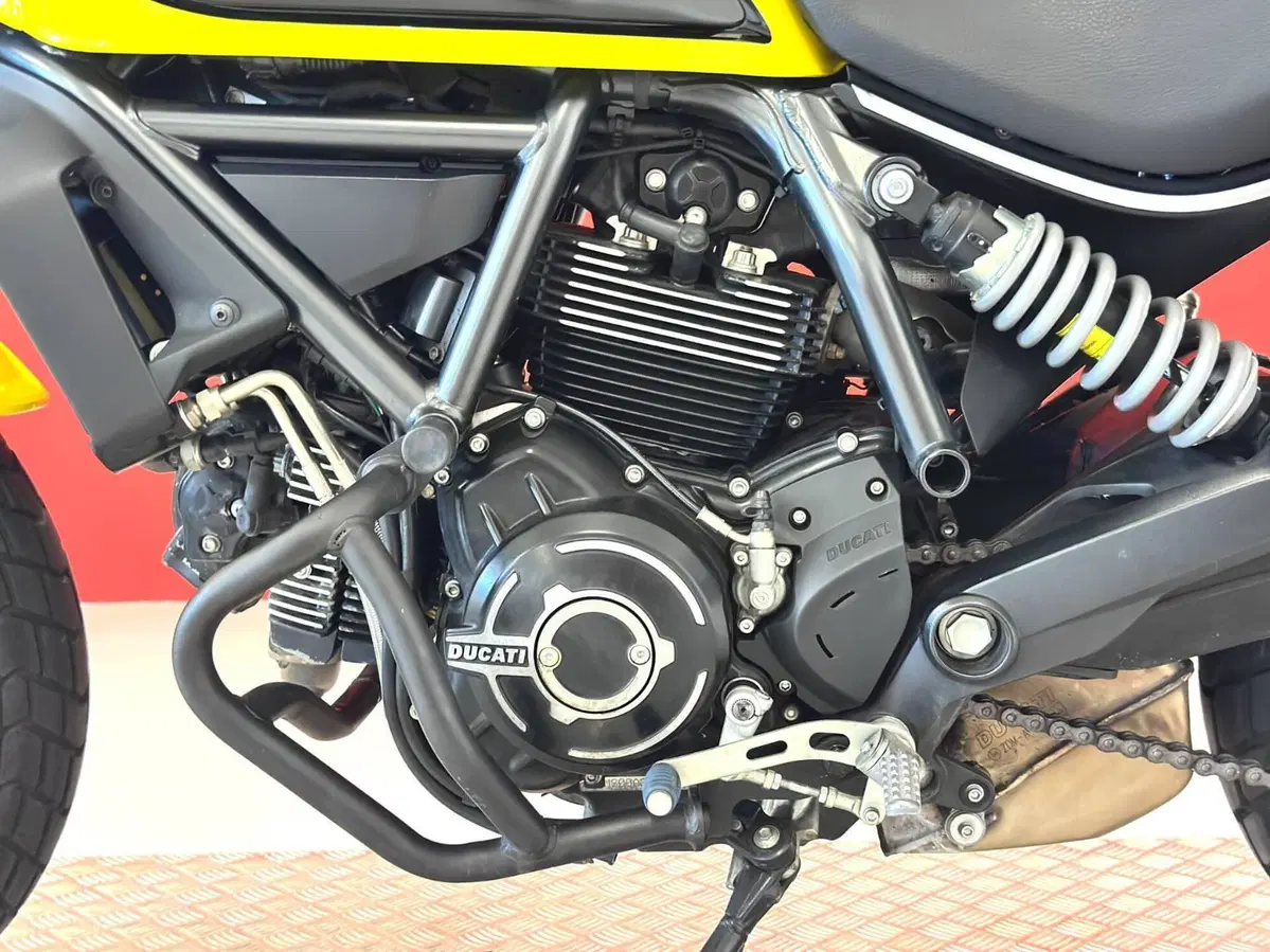 Ducati Scrambler 800 Icon (2017 - 20) (16)