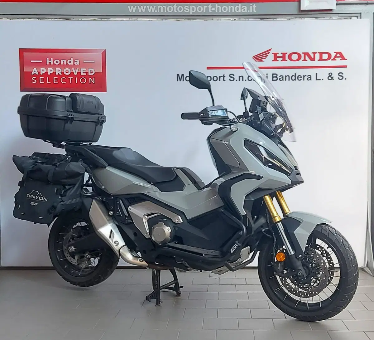 Honda X-ADV 750 DCT (2021 - 24) (2)