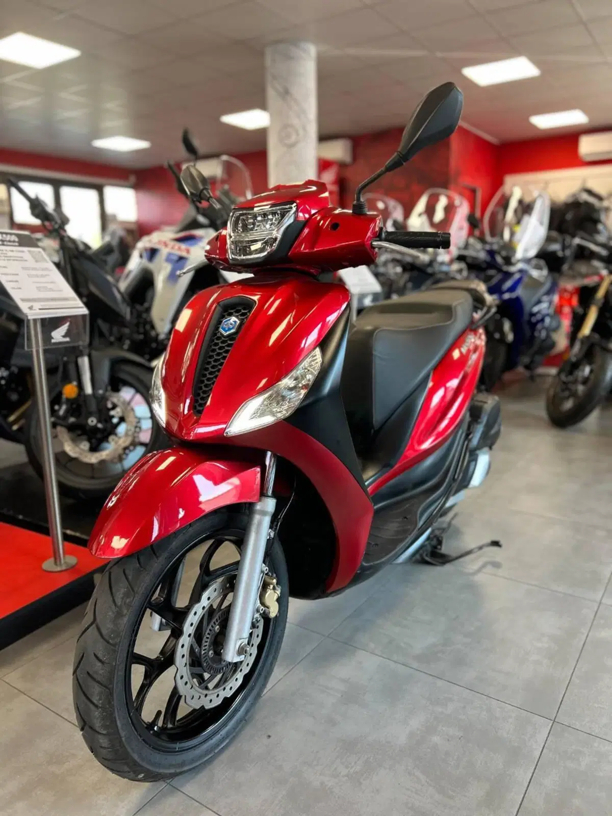 Piaggio Medley 125 S ABS (2021 - 24)