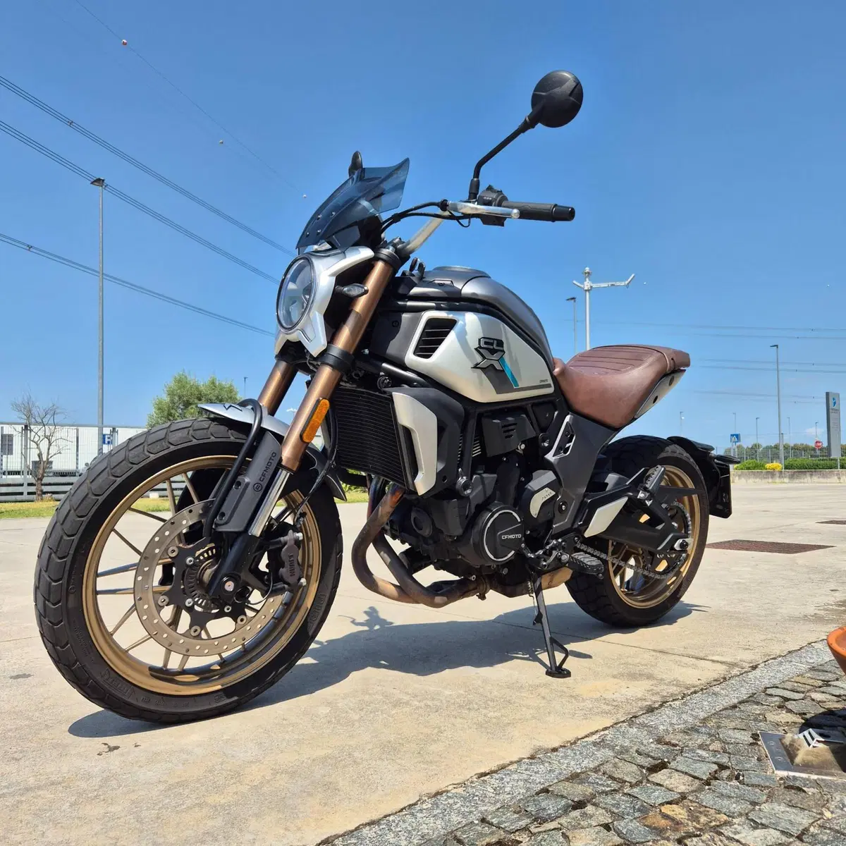 CFMOTO 700CL-X Heritage (2021 - 26) (4)