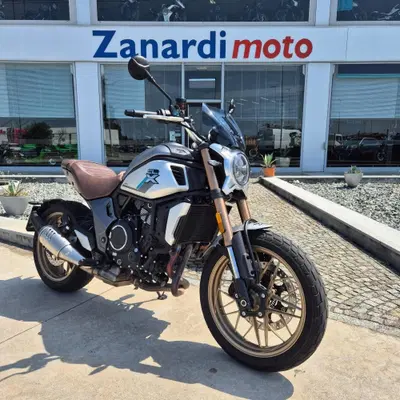CFMOTO 700CL-X Heritage (2021 - 26) usata