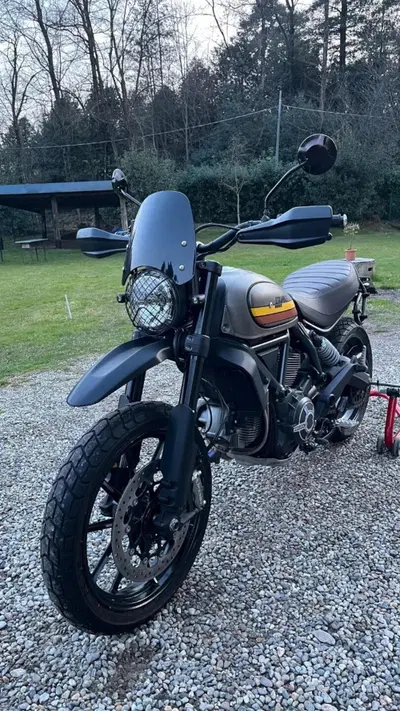 Ducati Scrambler 800 Urban Enduro (2015 - 16) usata