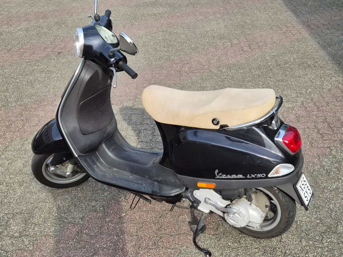 Vespa LX 50 2T (2009 - 14) (2)