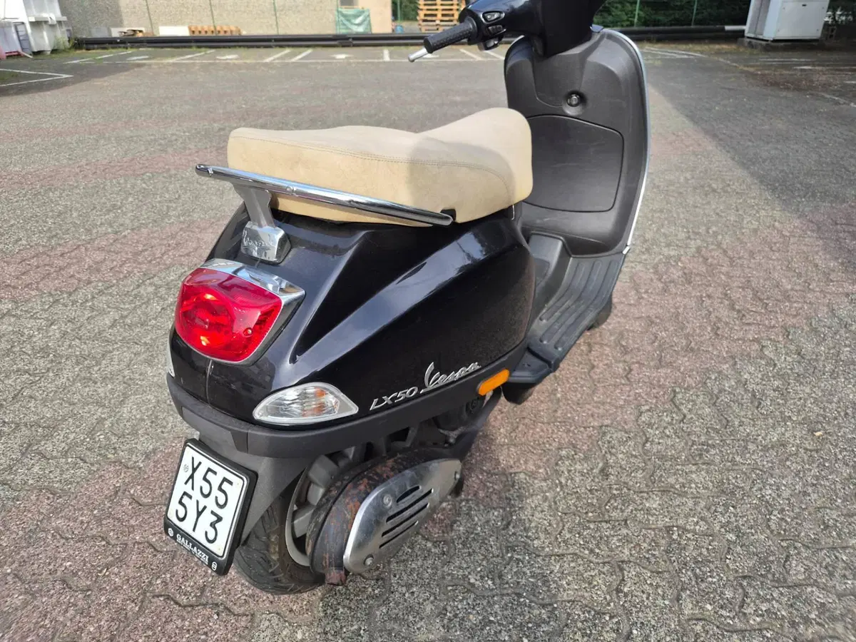 Vespa LX 50 2T (2009 - 14) (4)