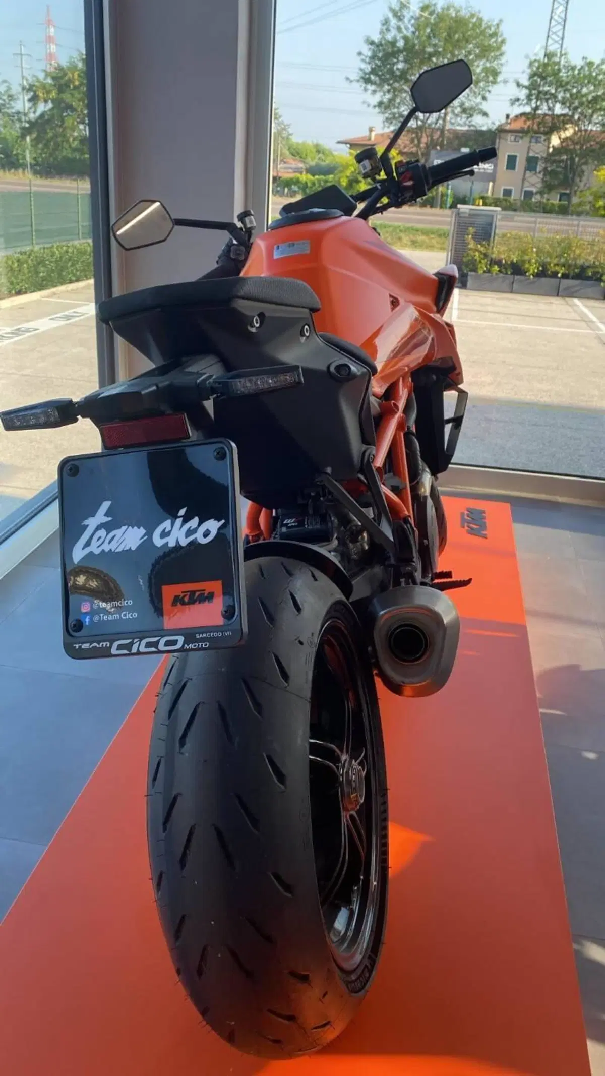 KTM 1390 Super Duke R (2024 - 26) (3)