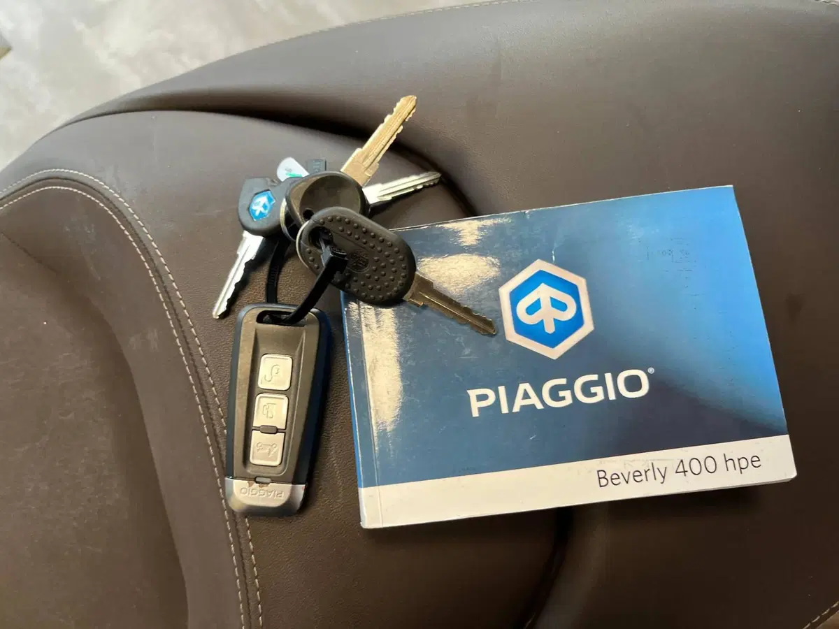 Piaggio Beverly 400 ABS-ASR (2021 - 24) (11)