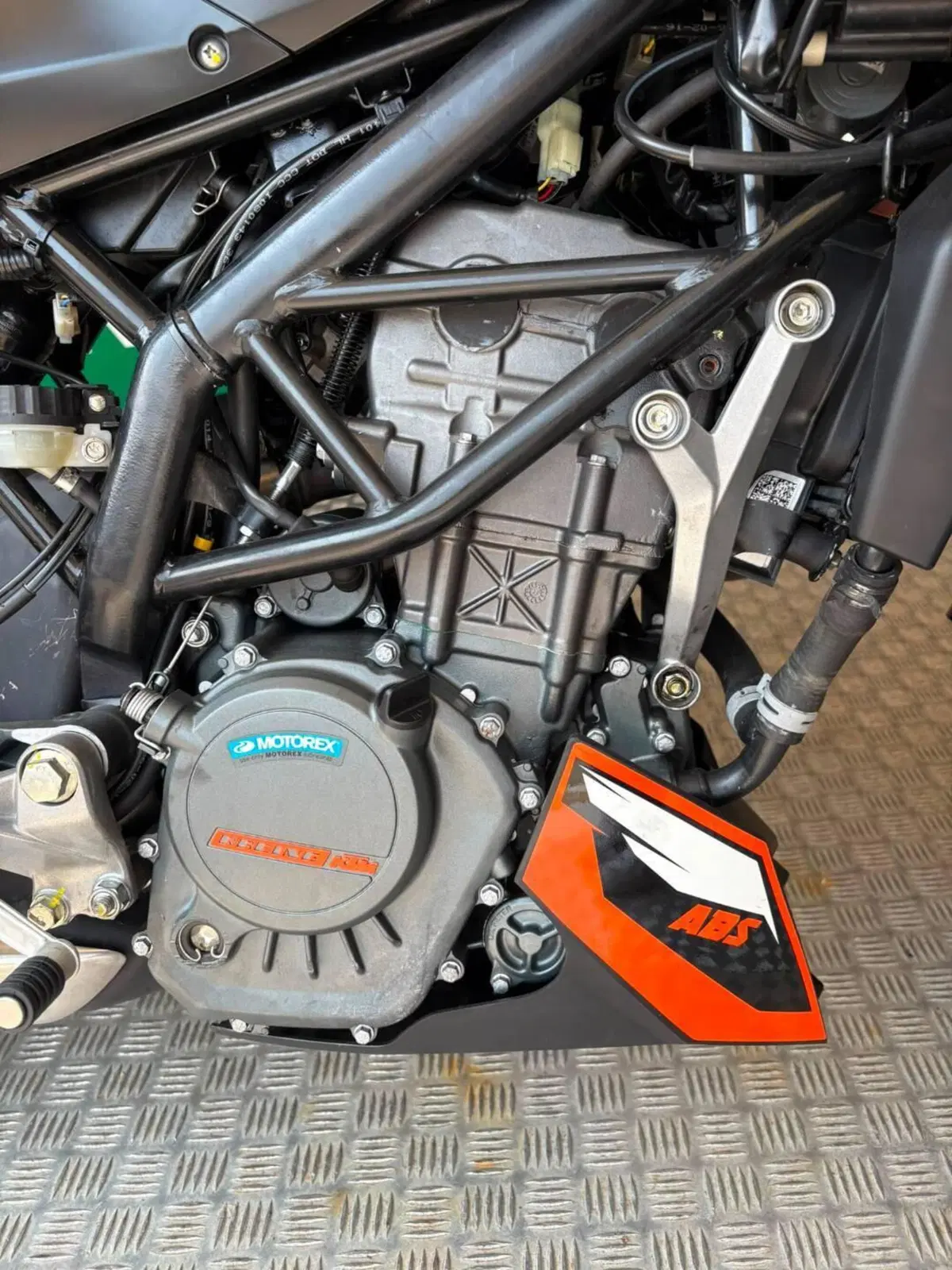 KTM 125 Duke ABS (2013 - 16) (16)