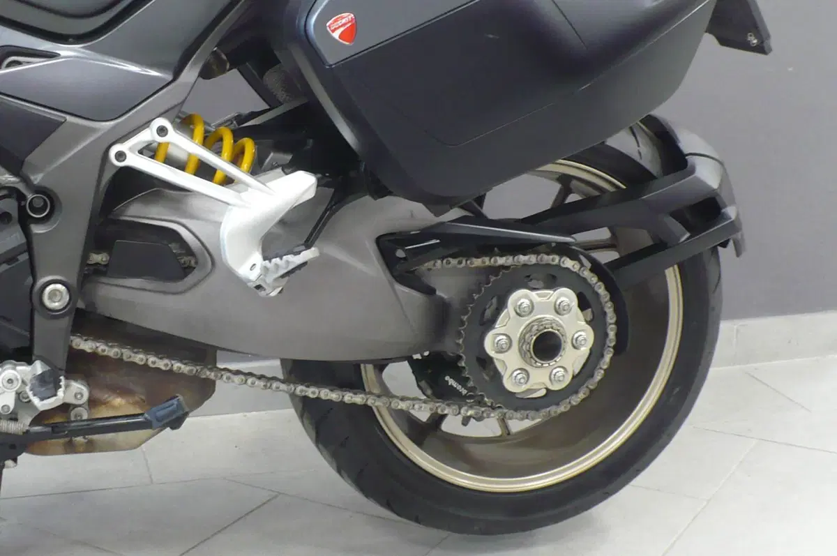 Ducati Multistrada 1260 S (2018 - 20) (12)
