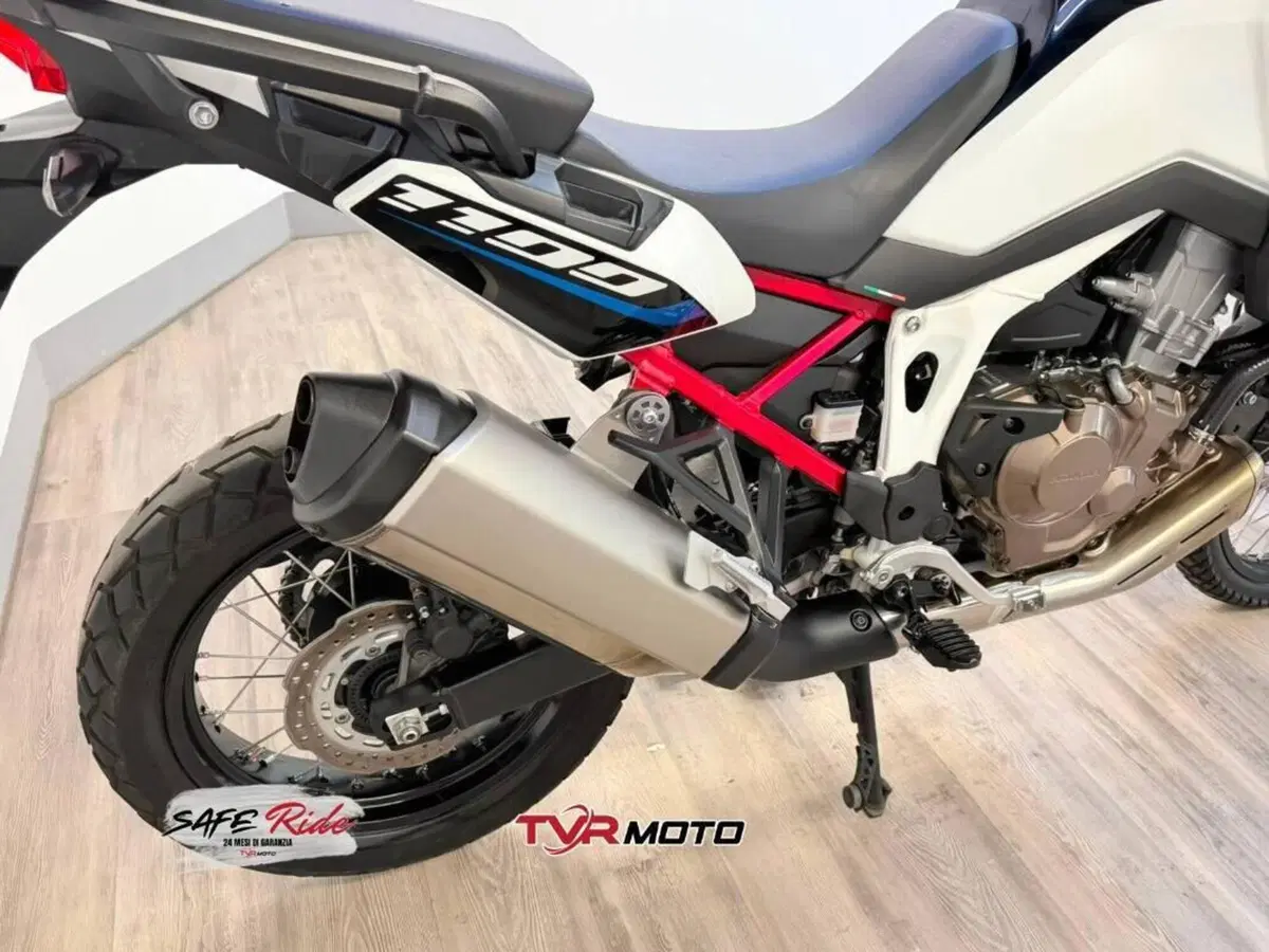 Honda Africa Twin CRF 1100L (2022 - 23) (11)