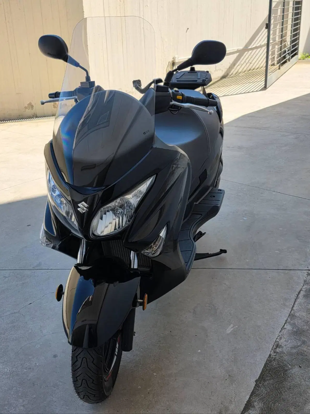 Suzuki Burgman UH 200 (2017 - 20) (3)
