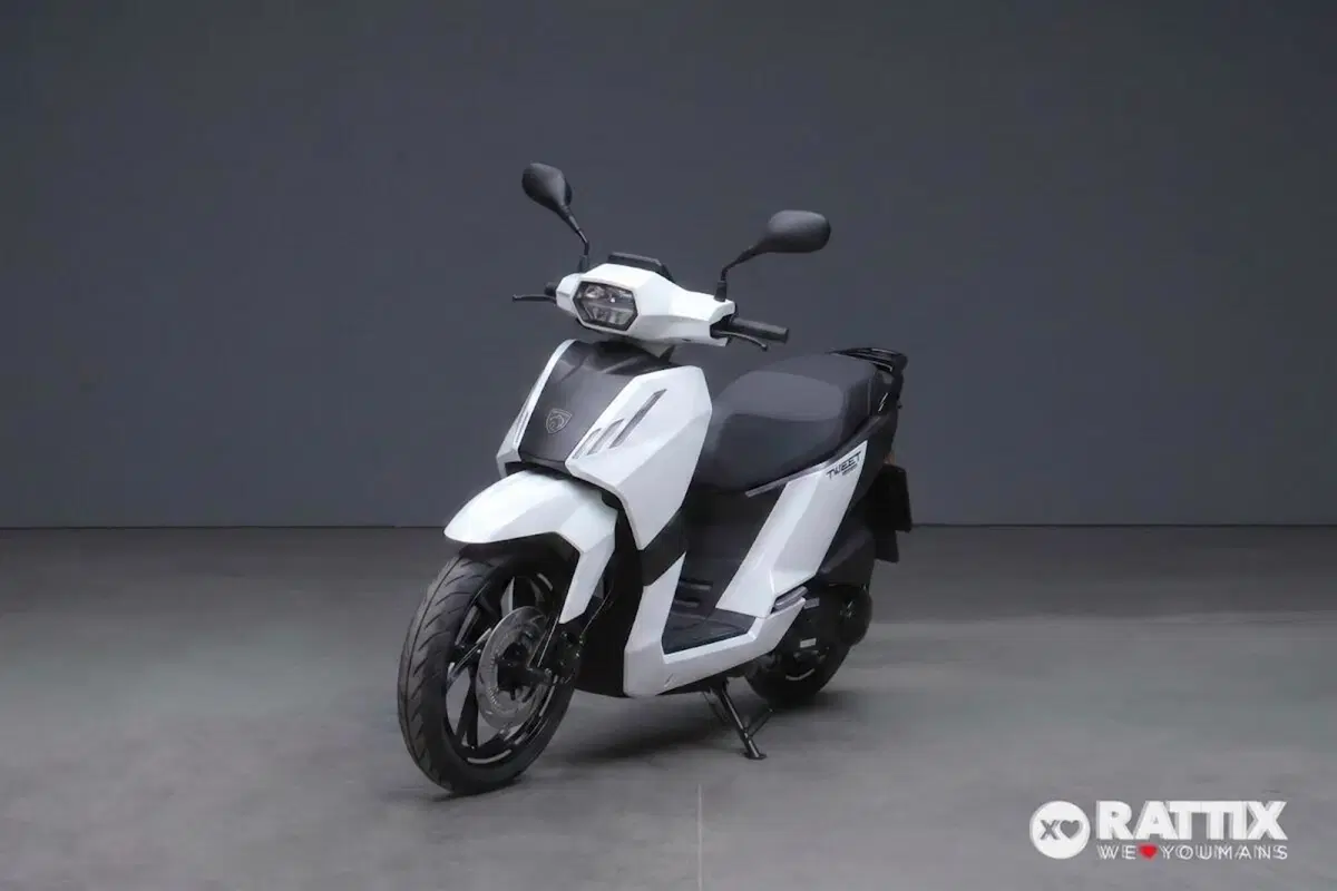 Peugeot Tweet 125 FL Active (2025 - 26) (2)
