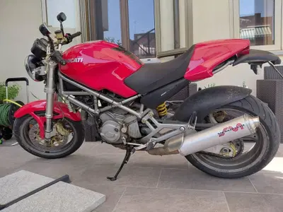 Ducati Monster 900 I.E. (1999 - 02) usata