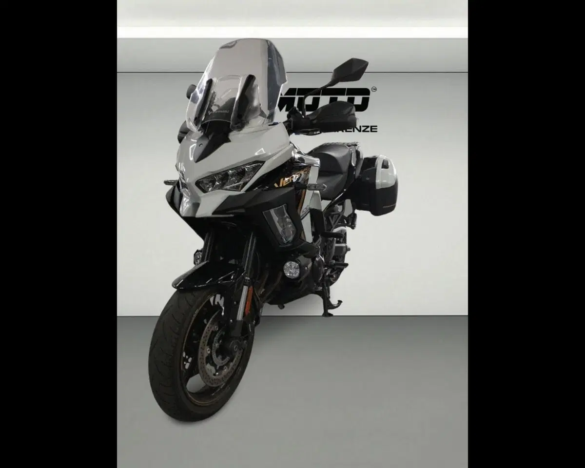 Kawasaki Versys 1100 SE Tourer Plus (2025 - 26) (4)