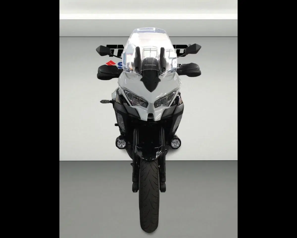 Kawasaki Versys 1100 SE Tourer Plus (2025 - 26) (3)