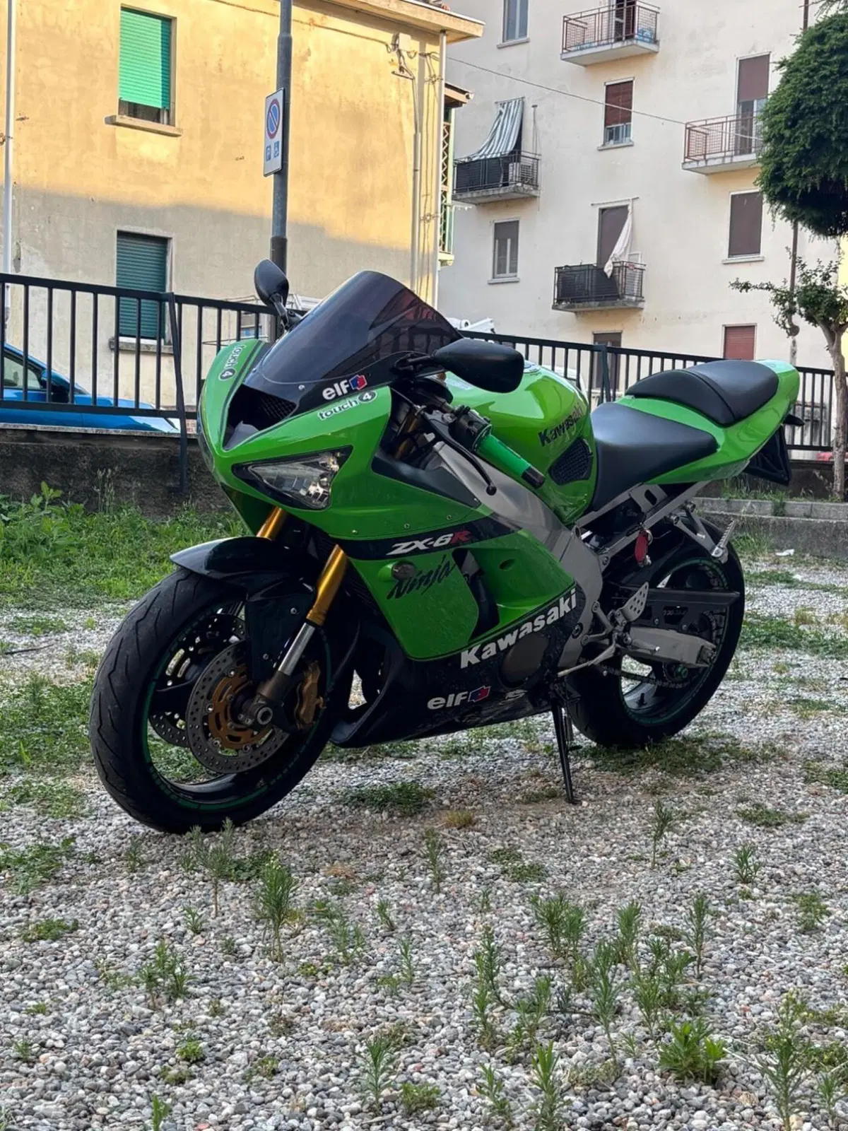 Kawasaki Ninja 636 ZX-6R (2003 - 04) (2)