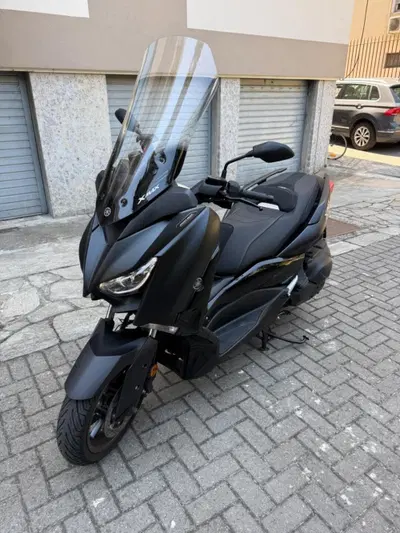 Yamaha X-Max 400 Iron Max (2019 - 20) usata